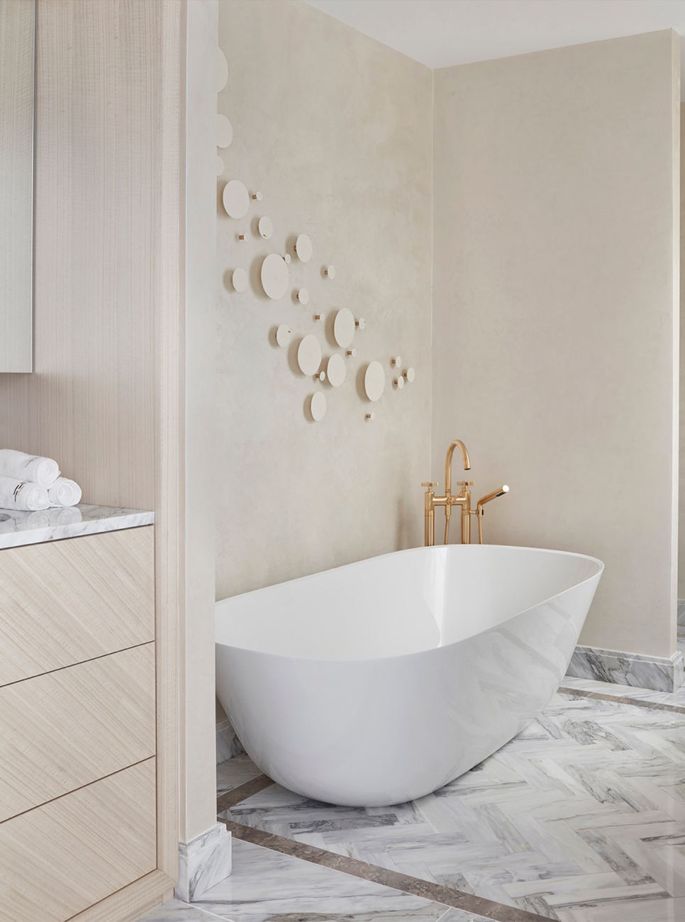 YinjiSpace Taylor Howes x Holland Park Apartment